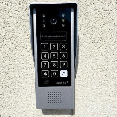 دربي #4Bs 1 Bed Serviced Apartment المظهر الخارجي الصورة